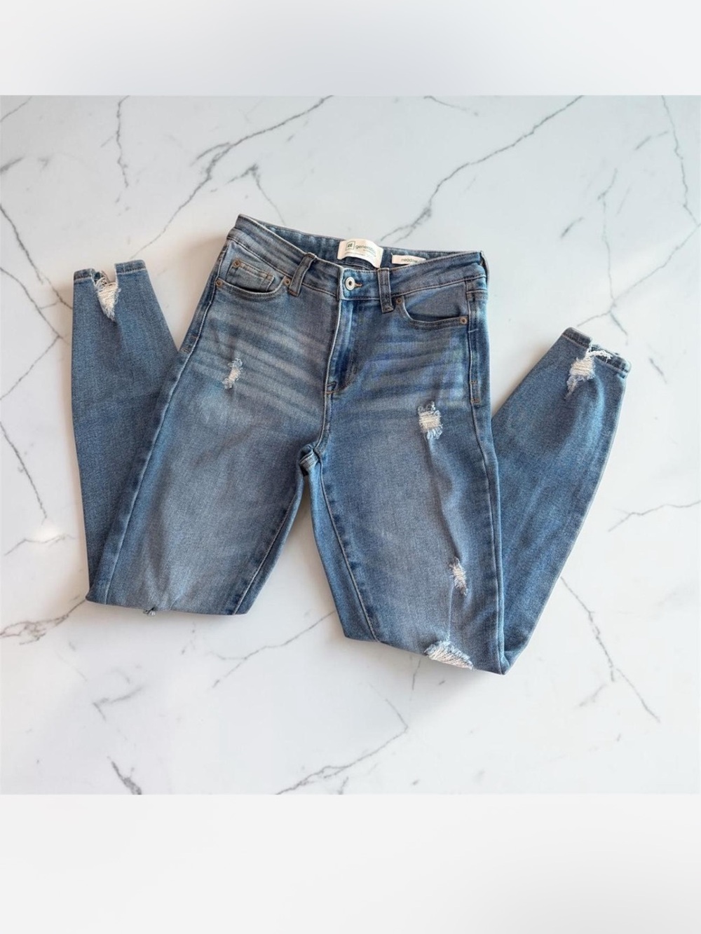 Celebrity Pink Distressed Skinny Jeans — Size 3/26